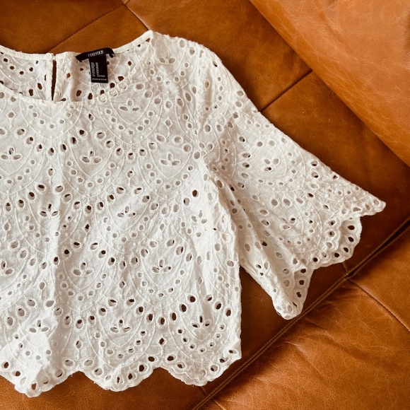 Cropped cut-out design cotton  top - M - Picture 2 of 5